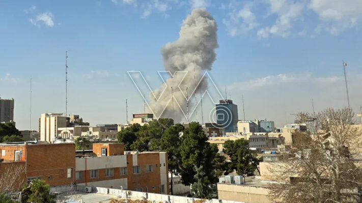 امریکہ اور اسرائیل کا ایران پر حملہ، 70 سے زائد شہری شہید، ایران کی جوابی کارروائی جاری، خلیجی ممالک میں امریکی اڈوں پر میزائل حملے