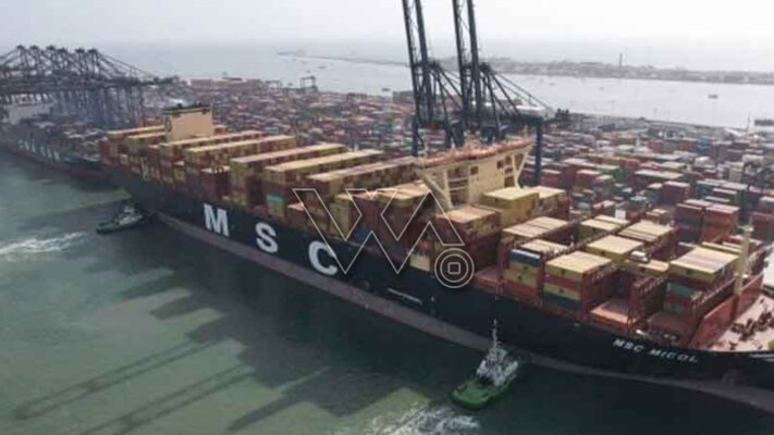 مشرق وسطیٰ کی صورتحال کے باوجود دبئی سے بندرگاہ گہرا کرنیوالا ڈریجر کراچی پورٹ پہنچ گیا