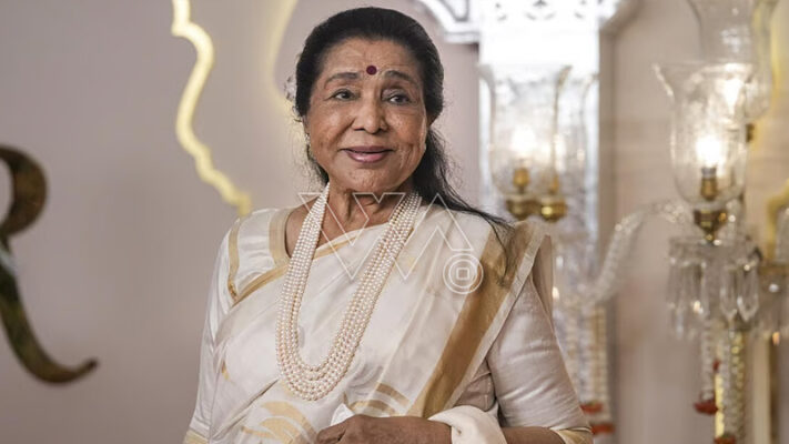 بھارت کی لیجنڈری گلوکارہ آشا بھوسلے 92 سال کی عمر میں چل بسیں