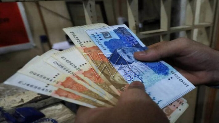 تنخواہ دار طبقے پر انکم ٹیکس میں کمی، نان ٹیکس سلیب 12 لاکھ کرنے کا مطالبہ