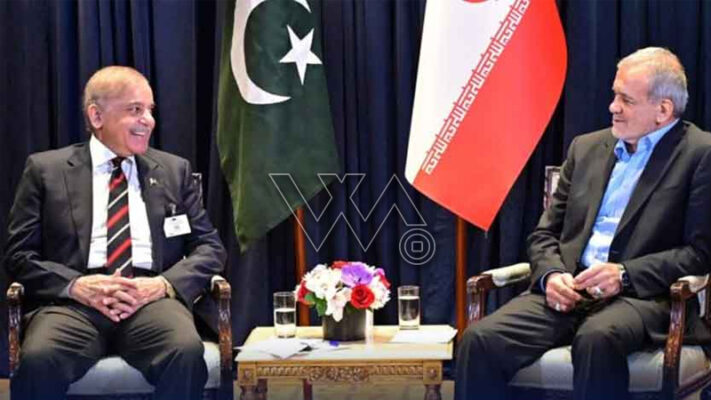 اسلام آباد مفاہمتی یادداشت خطے میں قیام امن کےلیے مددگار ثابت ہوگا، وزیراعظم کی ایرانی صدر سے گفتگو