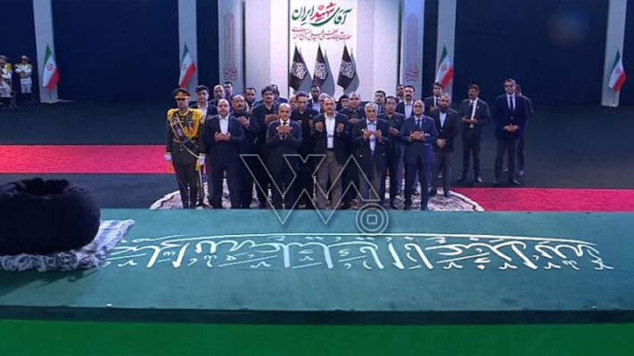 وزیراعظم شہباز شریف اور فیلڈ مارشل عاصم منیر کی تہران میں آیت اللہ خامنہ ای کی تجہیز و تکفین میں شرکت