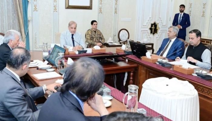 حکومت کاروباری برادری کو ہر ممکن سہولت فراہم کرنے کے لیے پرعزم ہے، وزیراعظم